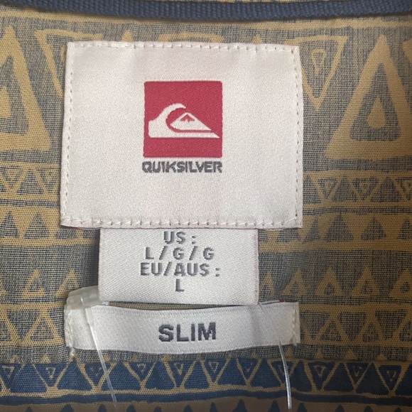 NWT Quicksilver Aloha Button Down - Picture 2 of 3